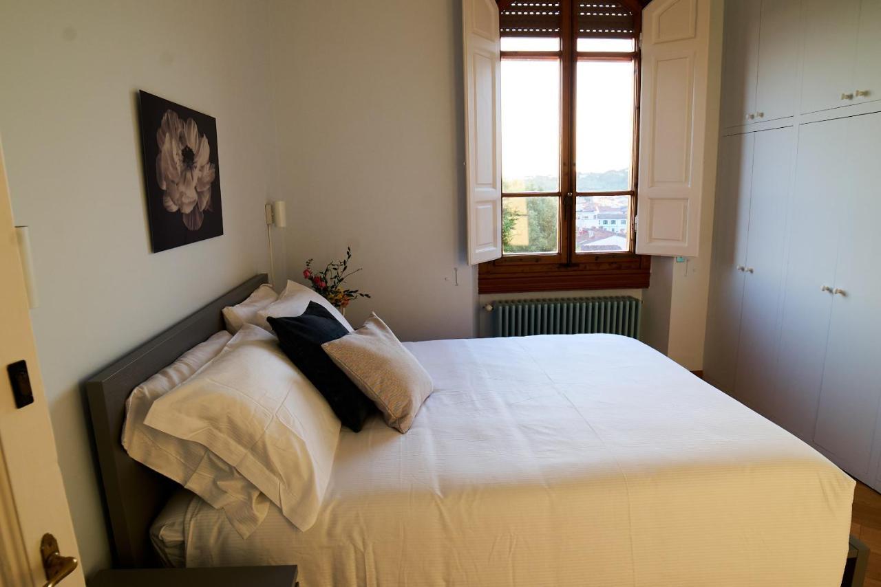 Chic Apt In Villa - Dolcevita Holiday Florença Exterior foto