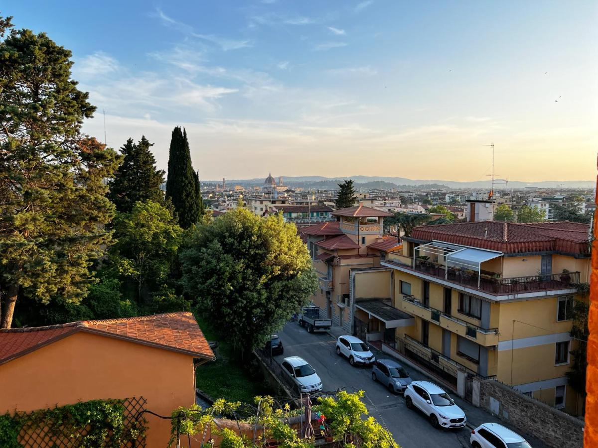 Chic Apt In Villa - Dolcevita Holiday Florença Exterior foto